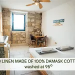 Lapis 4* Črni Kal