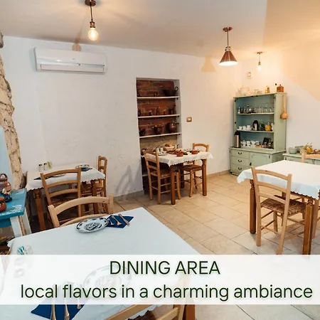 Bed & Breakfast Kamniti Rob Crni Kal