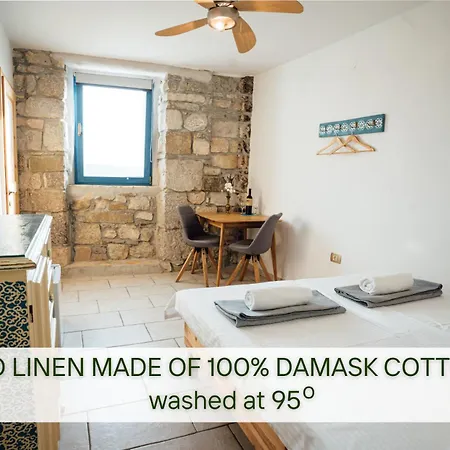 Villa Lapis 4* Črni Kal