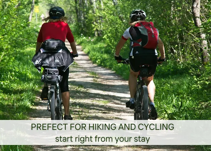 Lapis לינה וארוחת בוקר