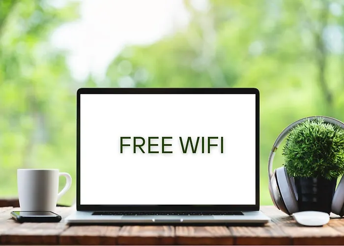 Lapis לינה וארוחת בוקר